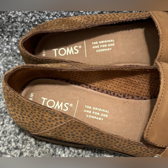TOMS Mallory Suede Loafers - Picture 6 of 10